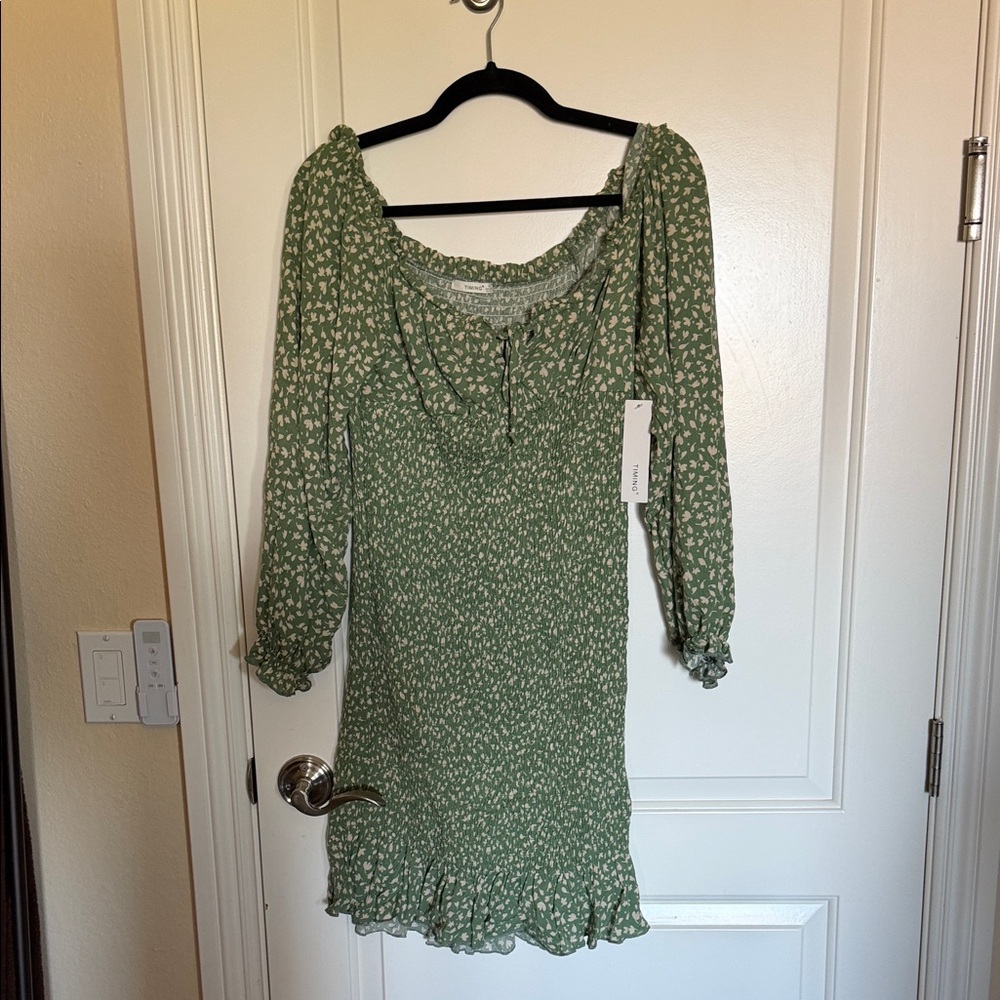 Pink Blush Maternity long sleeve shirred green dress NWT